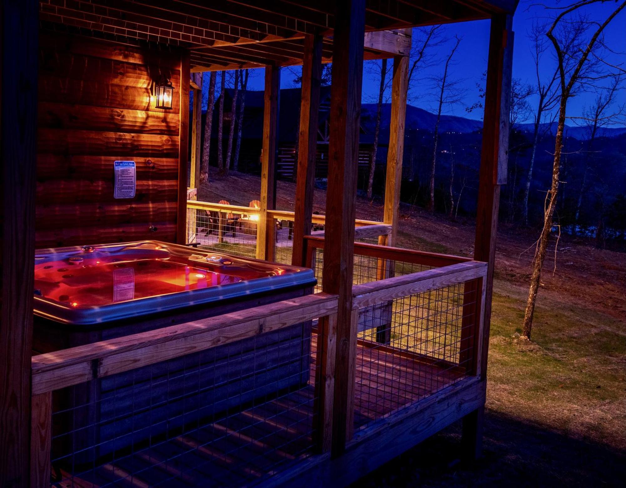 Treetop Treasure Sevierville Exterior photo